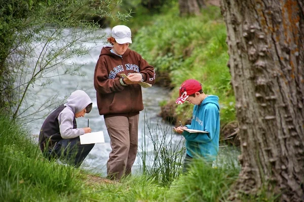 ¿Cómo hacer sostenible un Centro de Educación Ambiental? ¿Cómo hacer sostenible un Centro de Educación Ambiental?